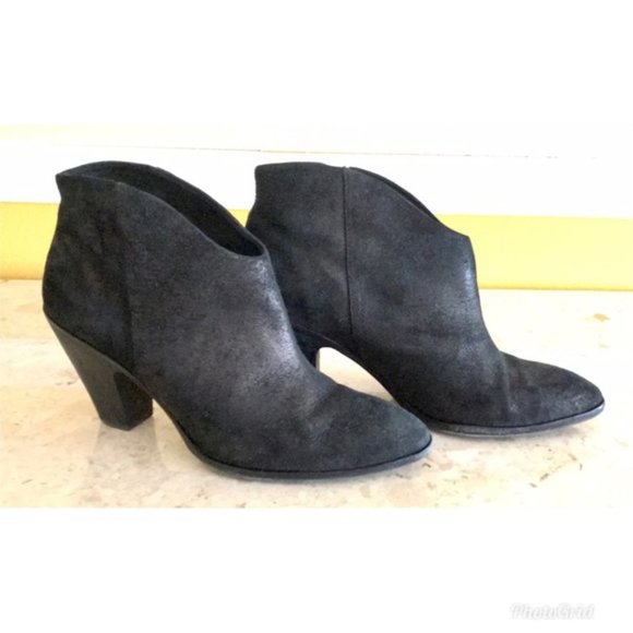 Belle by Sigerson Morrison Lamar pull on booties - Picture 2 of 8